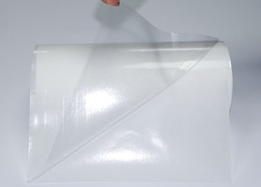 O esparadrapo quente transparente do derretimento do PO cobre o filme largo da baixa temperatura de 48/96cm
